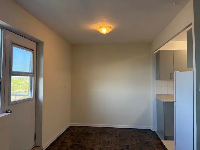 16 Main Street, Mississauga, ON, L5M 1X3 - 5