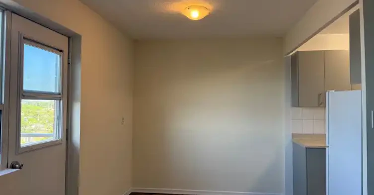 16 Main Street, Mississauga, ON, L5M 1X3 - 5