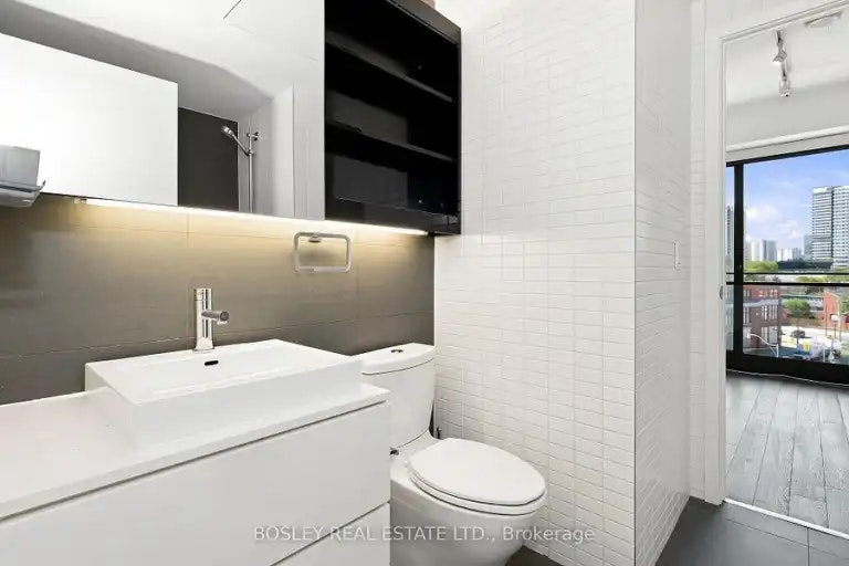 51 Trolley Crescent, Toronto, ON, M5A 0E9 - 10