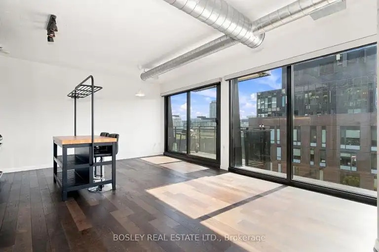 51 Trolley Crescent, Toronto, ON, M5A 0E9 - 4