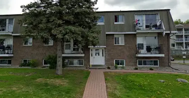 6640 Notre Dame Street, Ottawa, ON, K1C 7K6