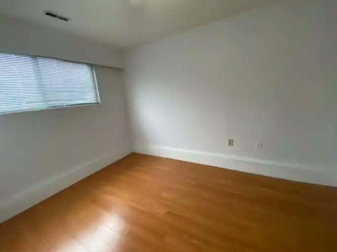 9691 Number 3 Road, Richmond, BC, V7A 1W2 - 7