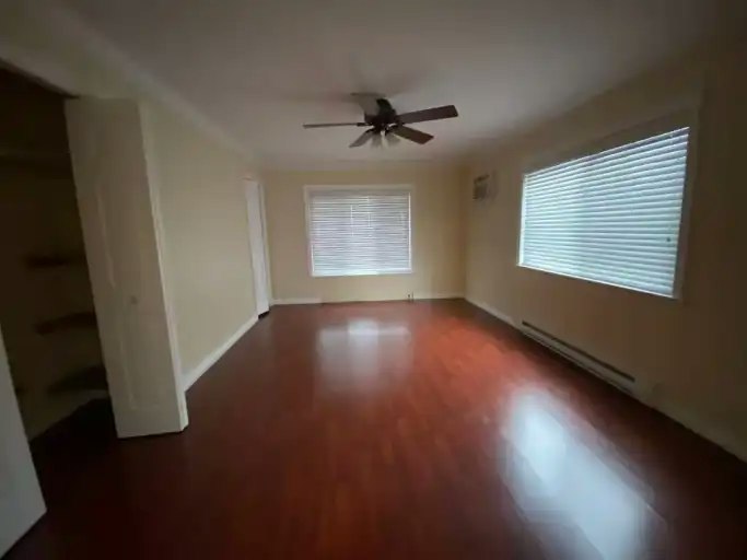 9691 Number 3 Road, Richmond, BC, V7A 1W2 - 11