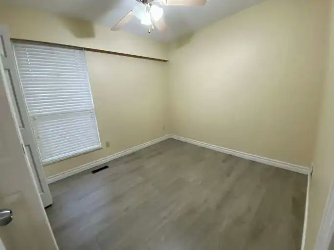 9691 Number 3 Road, Richmond, BC, V7A 1W2 - 12