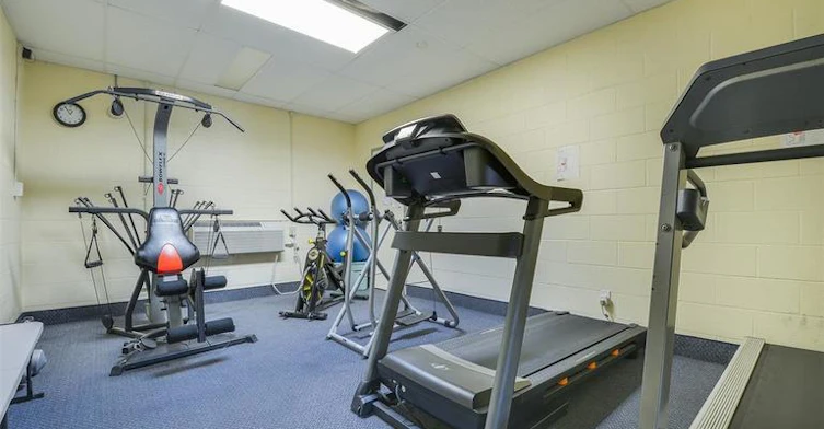 8591 Riverside Drive East, Windsor, ON, N8S 1G3 - 17
