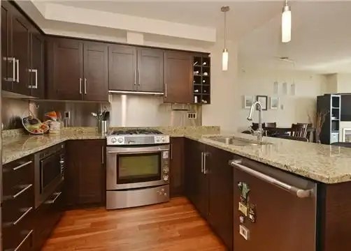 737 Humboldt Street, Victoria, BC, V8W 1B1 - 3