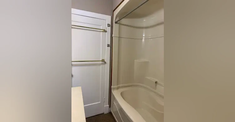 670 Armour Road, Peterborough, ON, K9H 1Z6 - 14