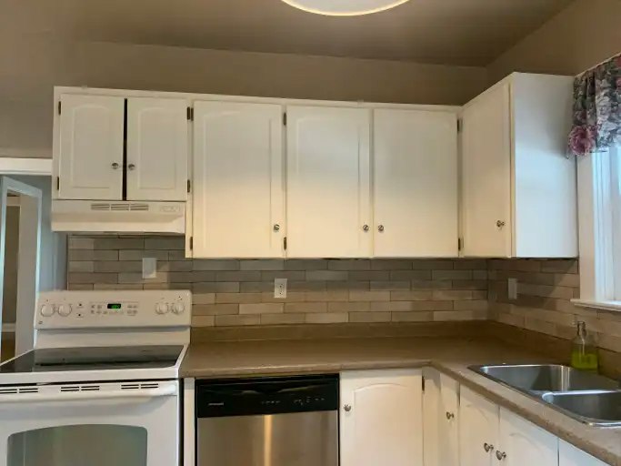 670 Armour Road, Peterborough, ON, K9H 1Z6 - 6