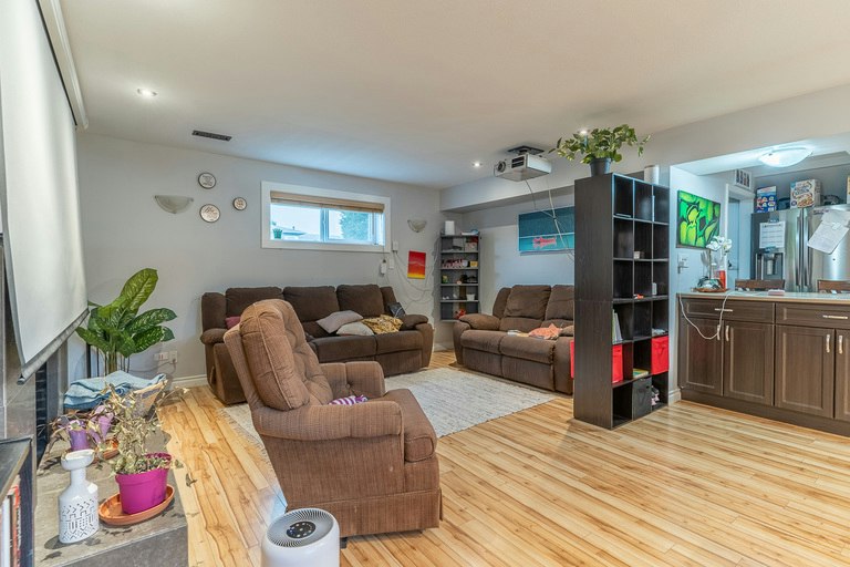 670 Patricia Avenue, Kamloops, BC, V2B 1Y8