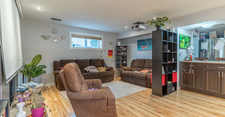 670 Patricia Avenue, Kamloops, BC, V2B 1Y8