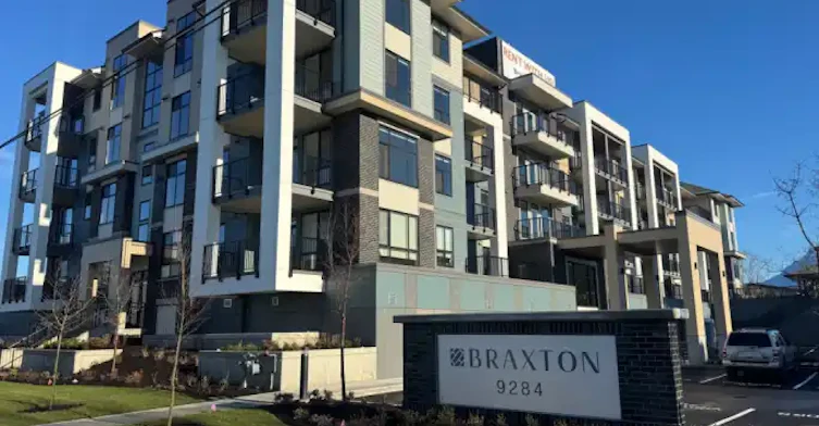 9284 Hazel Street, Chilliwack, BC, V2P 5N6 - 2