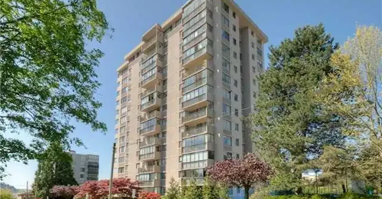 555 13th Street, West Vancouver, BC, V7T 2N8