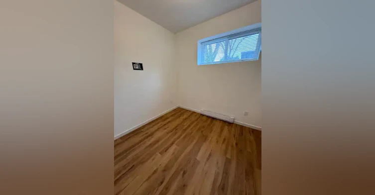 11437 101 Street Northwest, Edmonton, AB, T5G 2A8 - 9