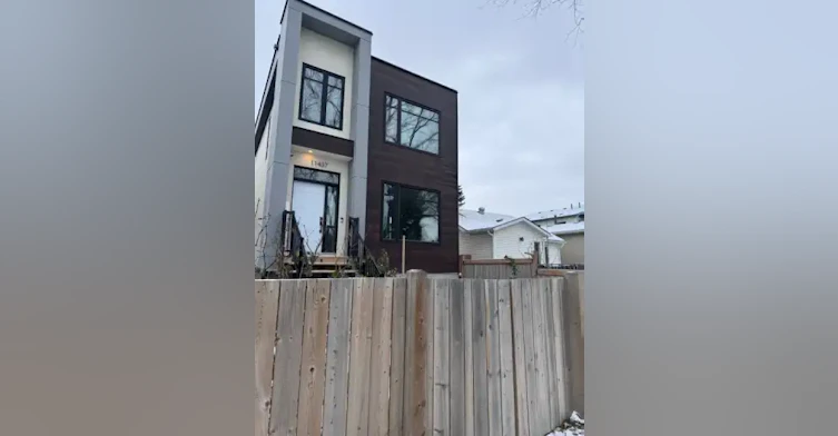 11437 101 Street Northwest, Edmonton, AB, T5G 2A8