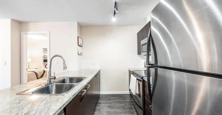 18755 68 Avenue, Surrey, BC, V4N 0Z9 - 10