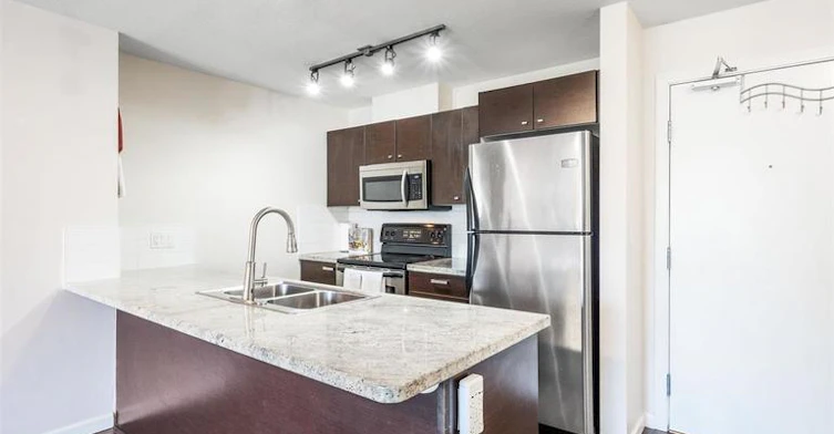 18755 68 Avenue, Surrey, BC, V4N 0Z9 - 11