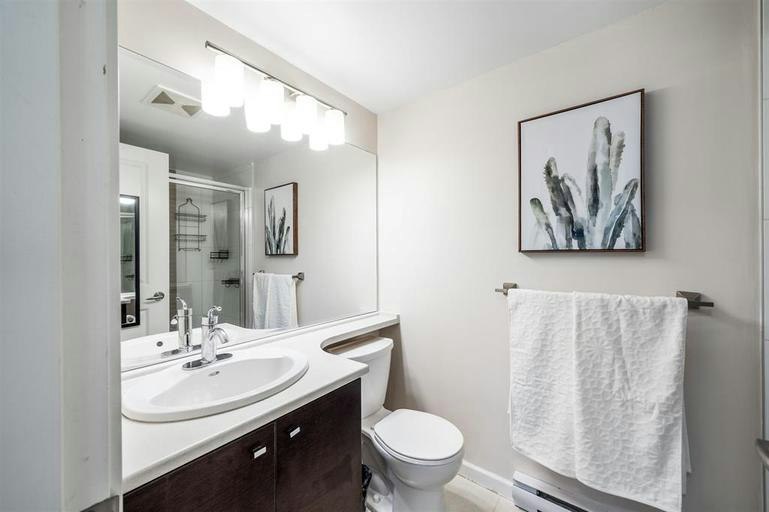 18755 68 Avenue, Surrey, BC, V4N 0Z9 - 16
