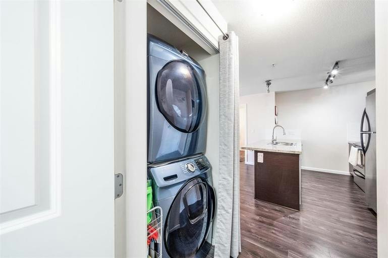 18755 68 Avenue, Surrey, BC, V4N 0Z9 - 17