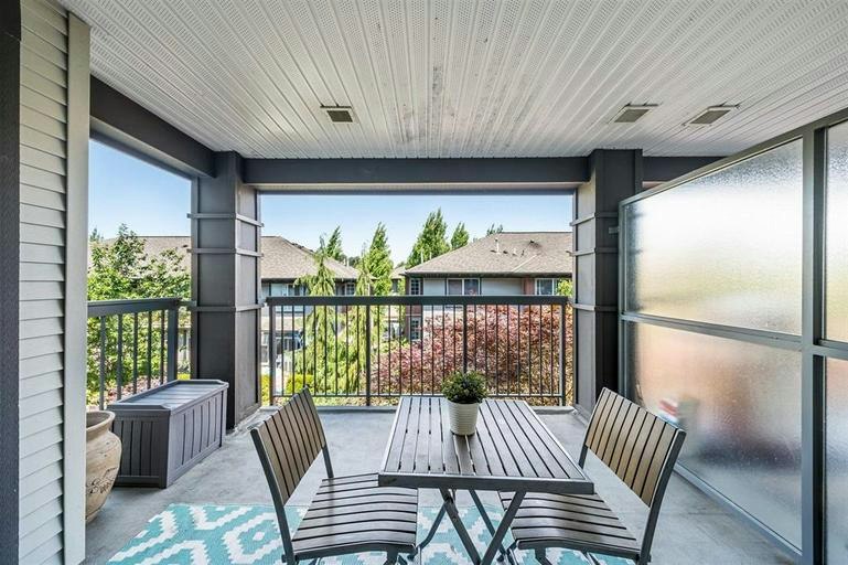 18755 68 Avenue, Surrey, BC, V4N 0Z9 - 19