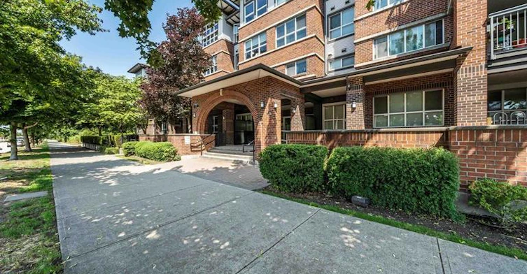 18755 68 Avenue, Surrey, BC, V4N 0Z9