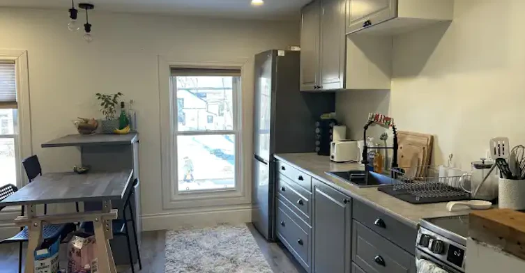 86 Pine Street, Kingston, ON, K7K 1W7