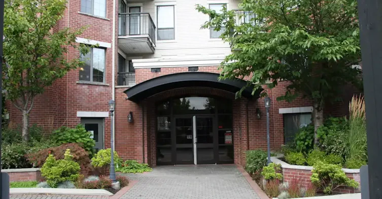 20303 Douglas Crescent, Langley, BC, V3A 8T4 - 2