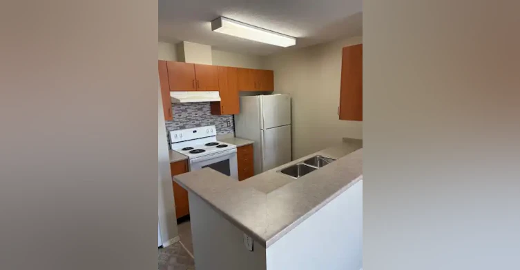 20303 Douglas Crescent, Langley, BC, V3A 8T4 - 4