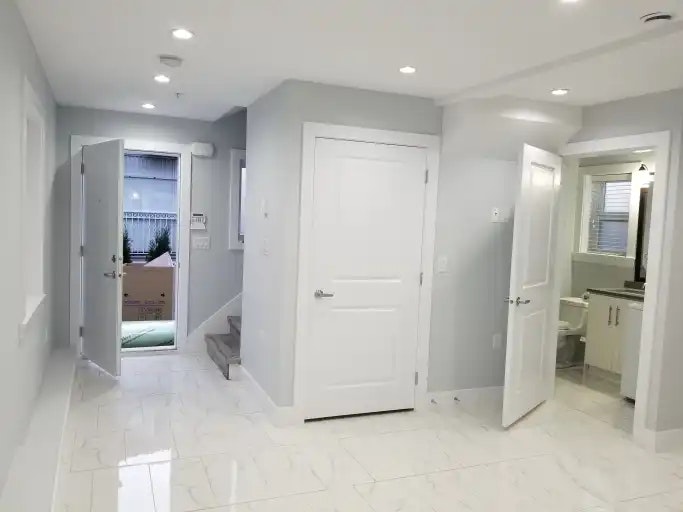5414 Sherbrooke Street, Vancouver, BC, V5W 3M6 - 7