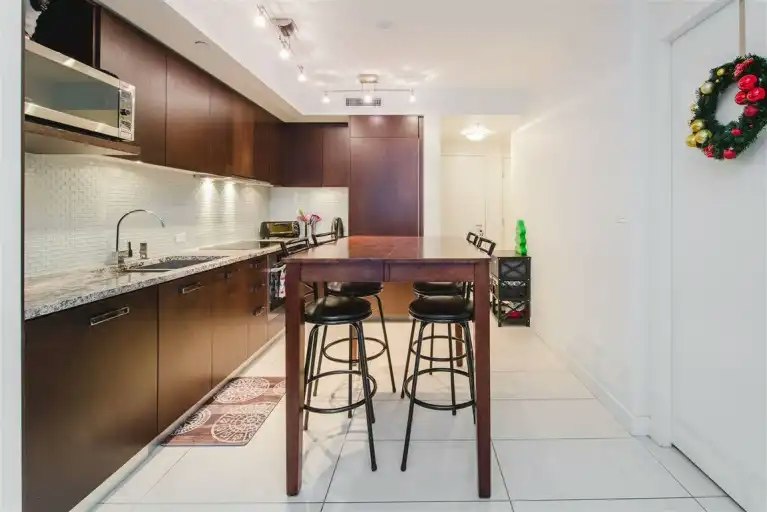 1028 Barclay Street, Vancouver, BC, V6E 0B1 - 8