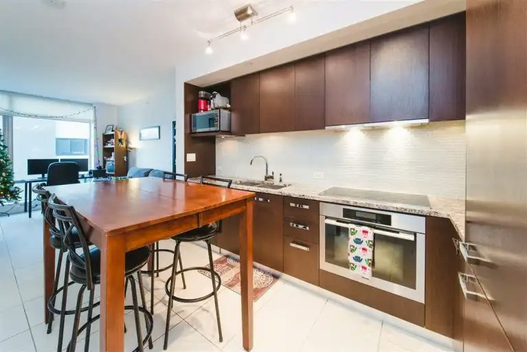 1028 Barclay Street, Vancouver, BC, V6E 0B1 - 10