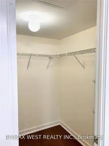 320 Richmond Street East, Toronto, ON, M5A 1P9 - 4