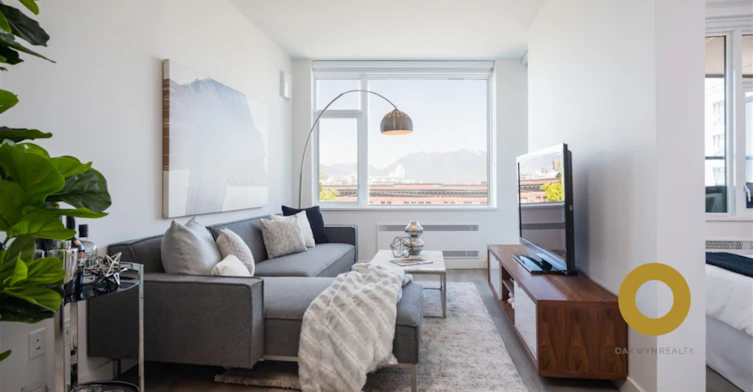 209 East 7th Avenue, Vancouver, BC, V5T 0B4 - 2