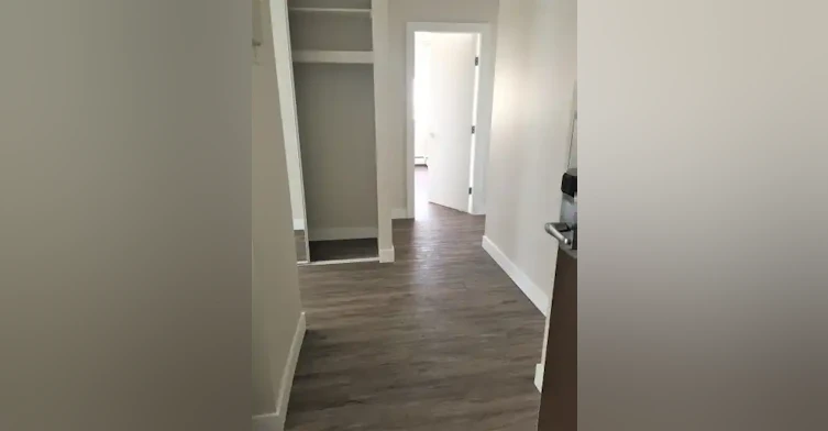 1133 Beach Avenue, Vancouver, BC, V6E 1V1 - 2
