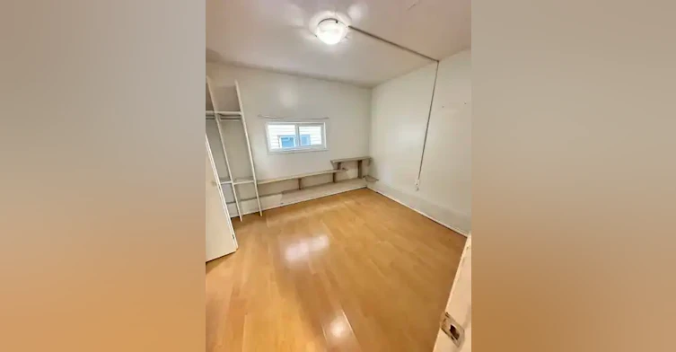 5349 Joyce Street, Vancouver, BC, V5R 4H3 - 4