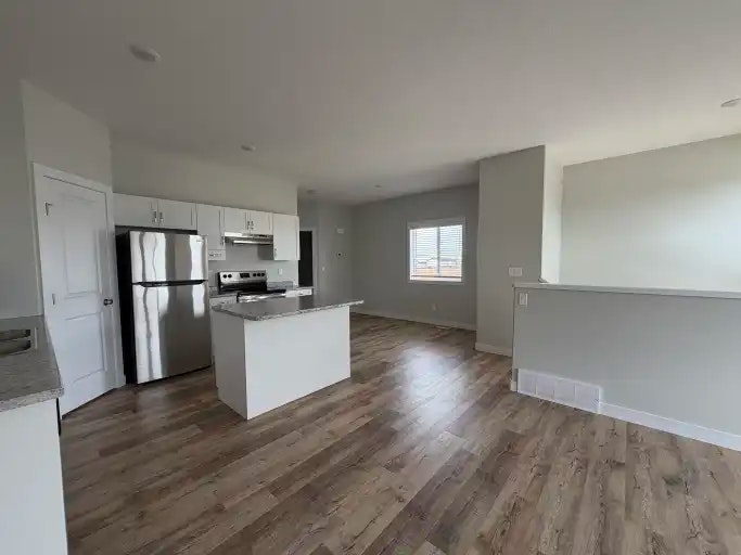 9601 114 Avenue, County of Grande Prairie, AB, T8X 0W7 - 8