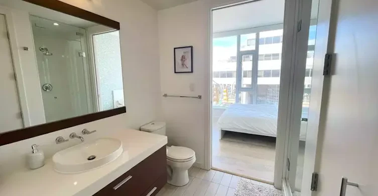 2528 Maple Street, Vancouver, BC, V6J 0B5 - 9