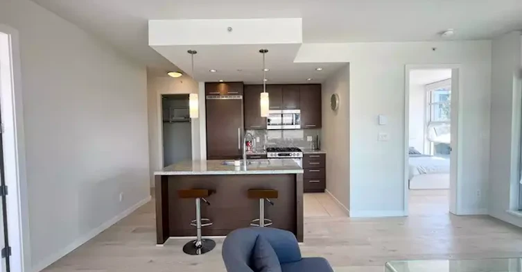 2528 Maple Street, Vancouver, BC, V6J 0B5