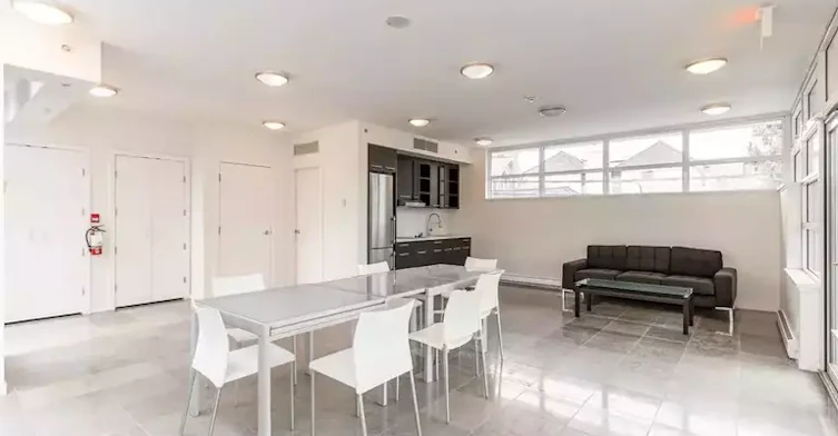 2528 Maple Street, Vancouver, BC, V6J 0B5 - 11