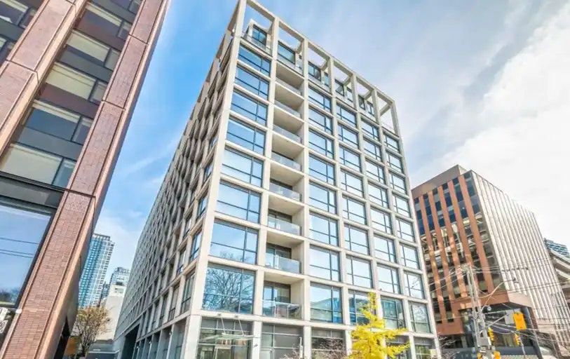 39 Brant Street, Toronto, ON, M5V 0M8
