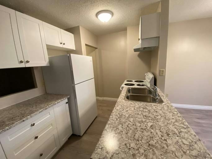 1300 12 Avenue SW, Moose Jaw, SK, S6H 6N6