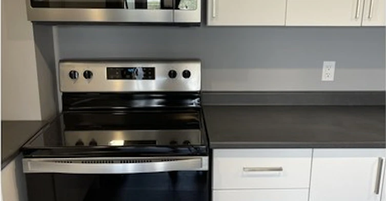 1421 Brookdale Avenue, Cornwall, ON, K6J 5E8 - 9