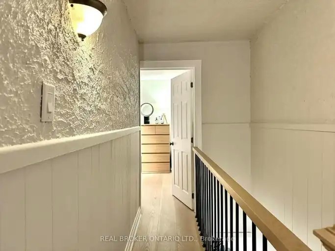 149 Wheeler Avenue, Toronto, ON, M4L 3V5 - 11