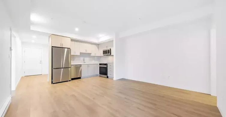 13858 108 Avenue, Surrey, BC, V3T 2K8 - 5