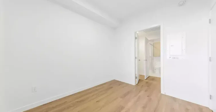 13858 108 Avenue, Surrey, BC, V3T 2K8 - 7