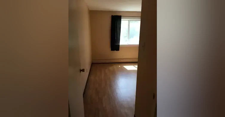 8149 111 Street Northwest, Edmonton, AB, T6G 2P1 - 19