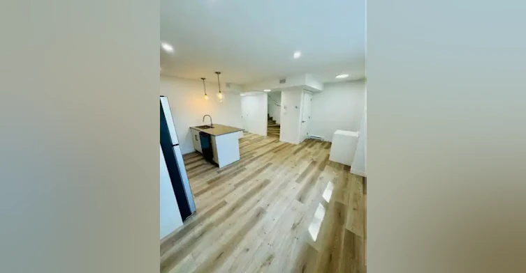 351 Kildare Avenue West, Winnipeg, MB, R2C 2B2 - 2