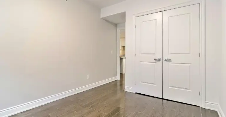 3500 Lakeshore Road West, Oakville, ON, L6L 0B4 - 5
