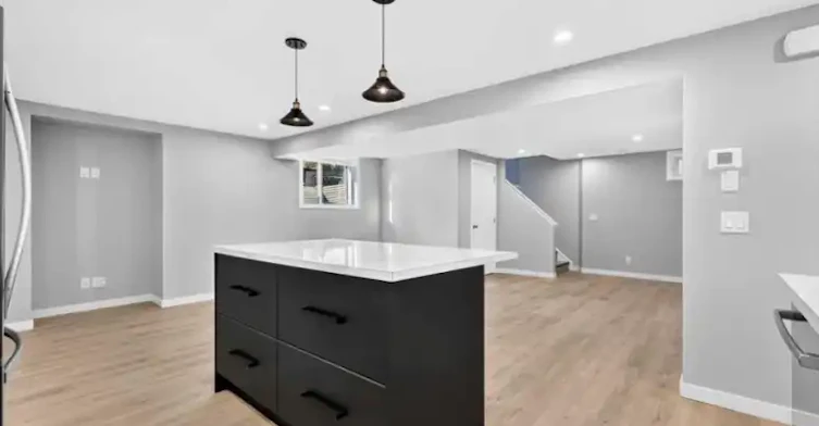 803 Canford Crescent Southwest, Calgary, AB, T2W 1L2 - 5