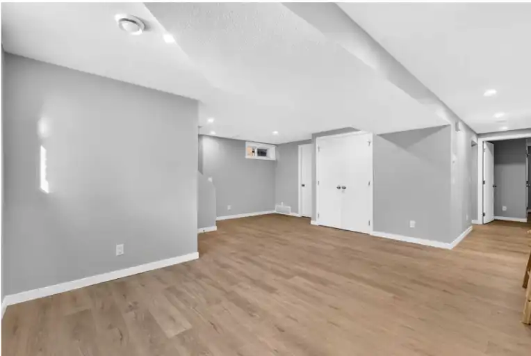 803 Canford Crescent Southwest, Calgary, AB, T2W 1L2 - 7