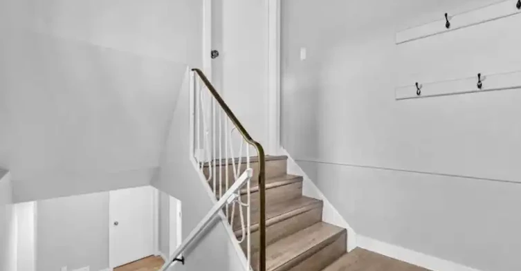 803 Canford Crescent Southwest, Calgary, AB, T2W 1L2 - 3